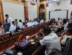 Rapat Evaluasi Metro Tertutup, Media Diminta Keluar Ruangan